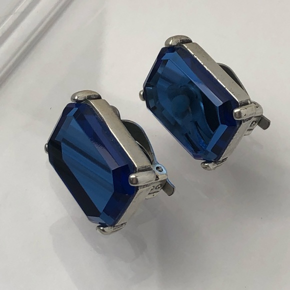 VTG EMERALD CUT BLUE MIRROR GLASS EARRINGS - Picture 8 of 13